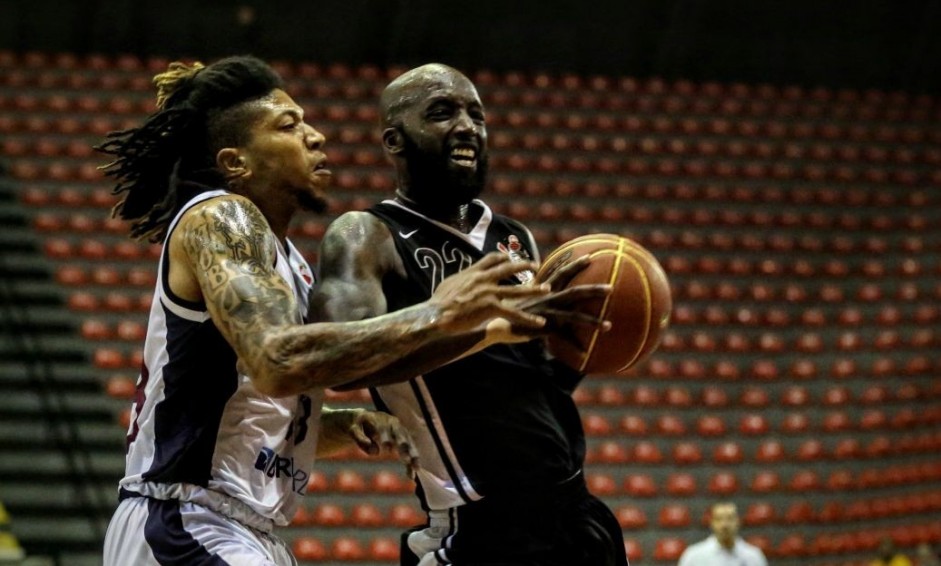 Basquete do Corinthians ainda não 'encaixou' na temporada 2018/19 Basquete do Corinthians ainda não 'encaixou' na temporada 2018/19
