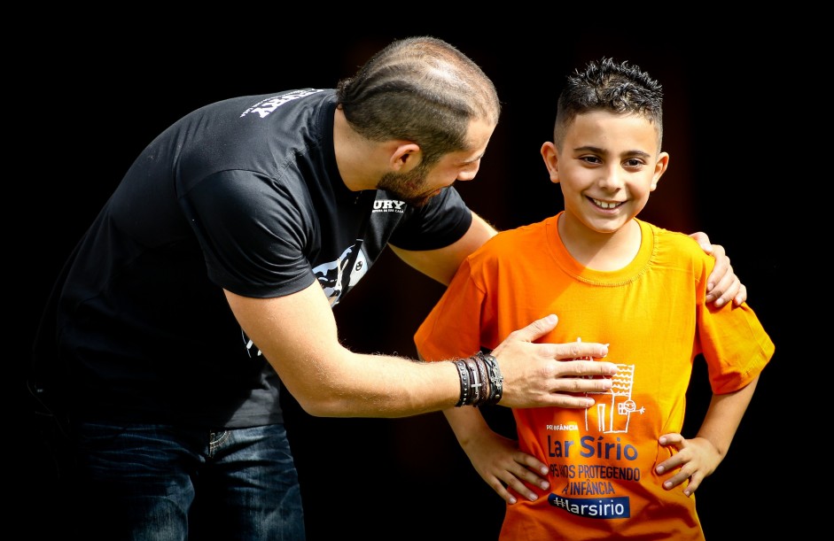 Kaysar esteve na Arena Corinthians por conta da ao do time com os meninos refugiados