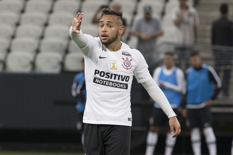 Positivo estampou camisa do Corinthians no Drbi contra o Palmeiras