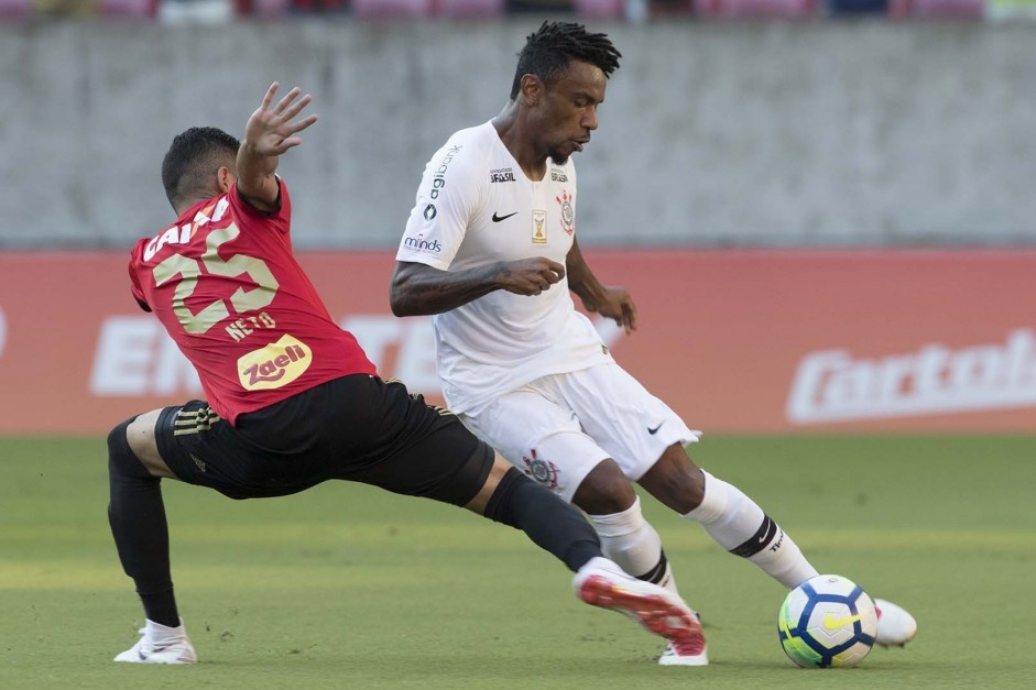 Paulo Roberto deve voltar a atuar contra o Sport neste domingo Paulo Roberto deve voltar a atuar contra o Sport neste domingo