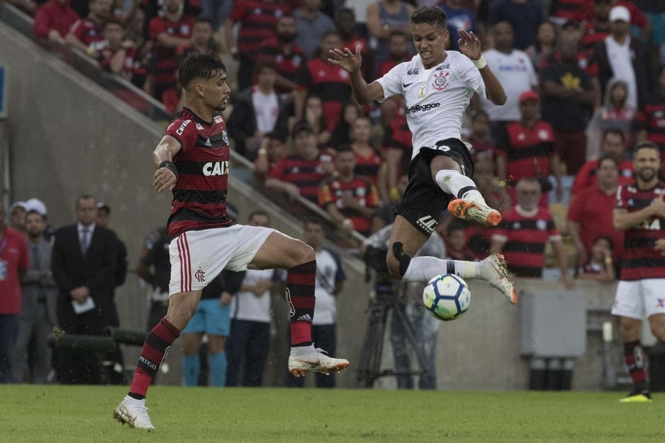 Corinthians e Flamengo duelaram em junho, na última aparição do Timão aos domingos na TV aberta
