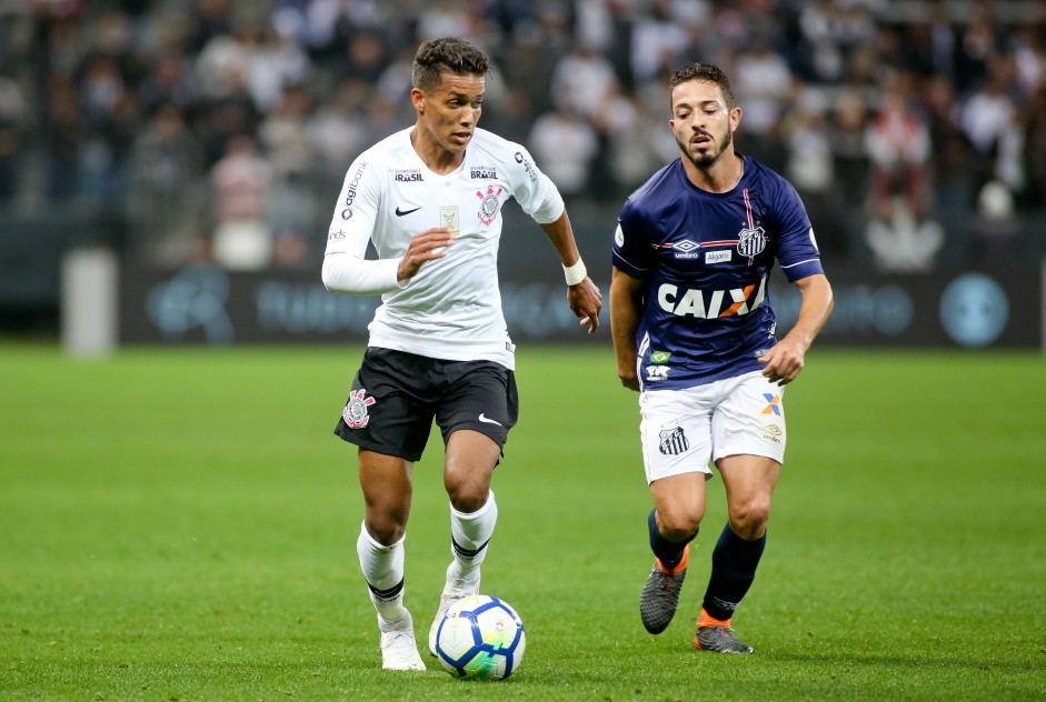 Voa, Pedrinho! Jogador foi titular contra o Santos, pelo Brasileiro 2018