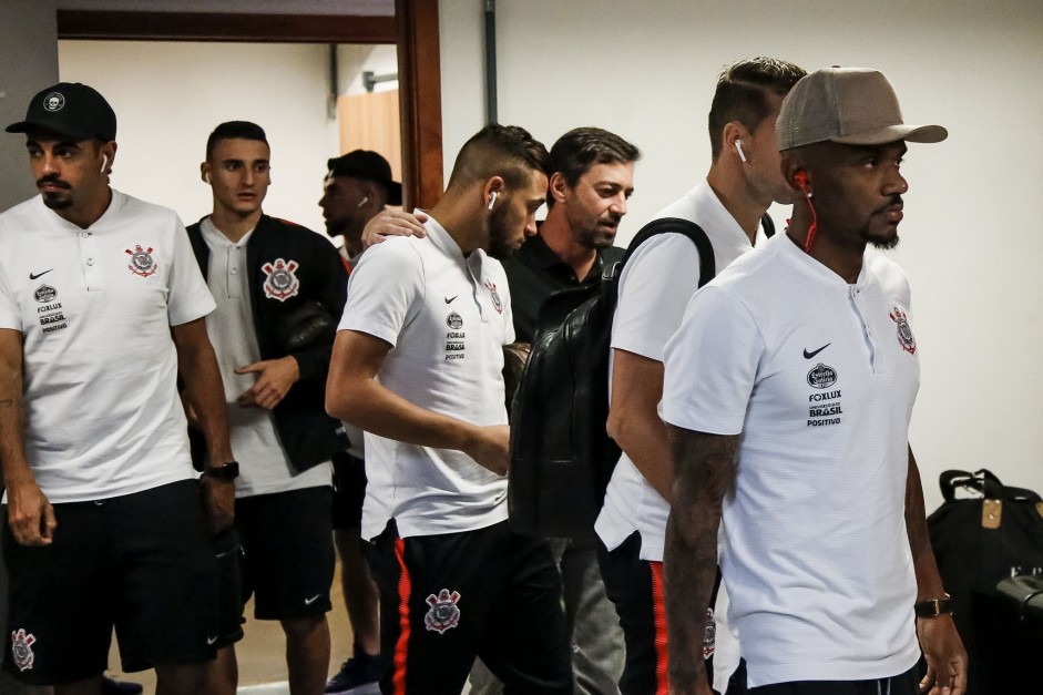 Jogadores chegam ao estdio Fonte Nova para o jogo contra o Bahia, pelo Brasileiro