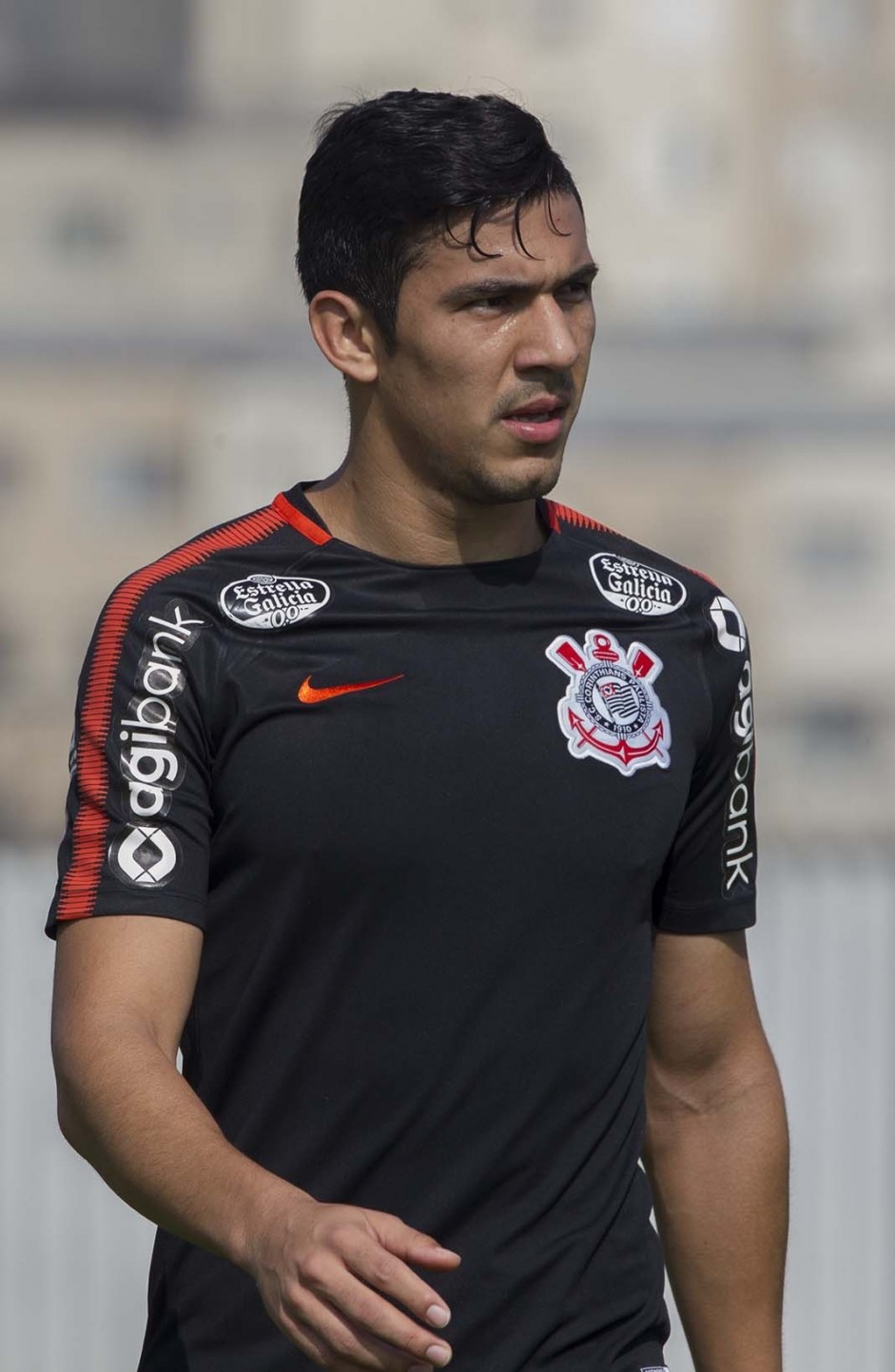 O xerifão Balbuena treinou com o elenco na manhã desta quarta-feira no CT