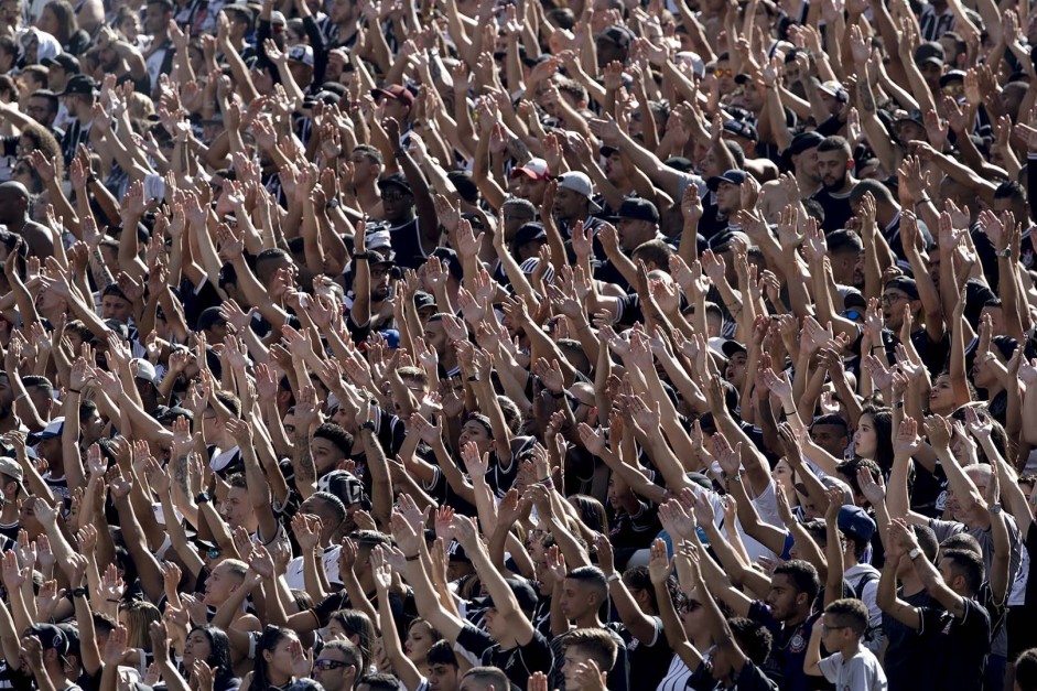 27 mil torcedores compareceram à Arena Corinthians para o jogo amistoso contra o Grêmio