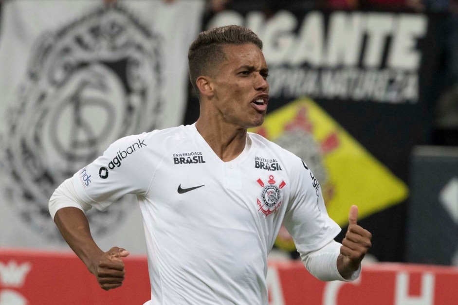 Pedrinho igualou o marcador no amistoso contra o Cruzeiro, na Arena Corinthians