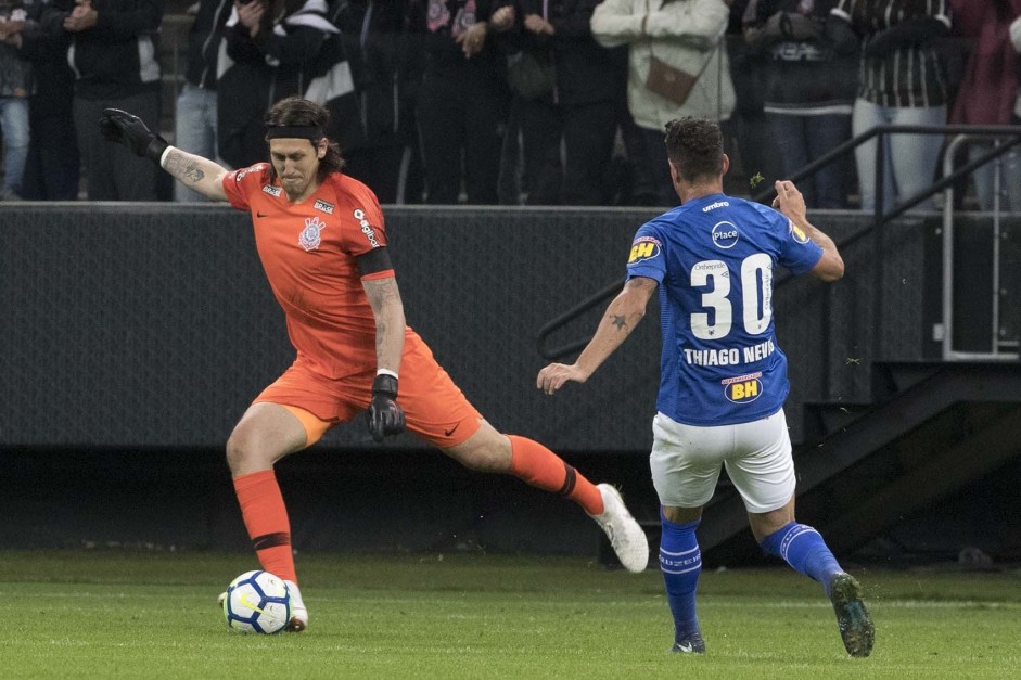 O goleiro Cássio durante amistoso contra o Cruzeiro, na Arena Corinthians