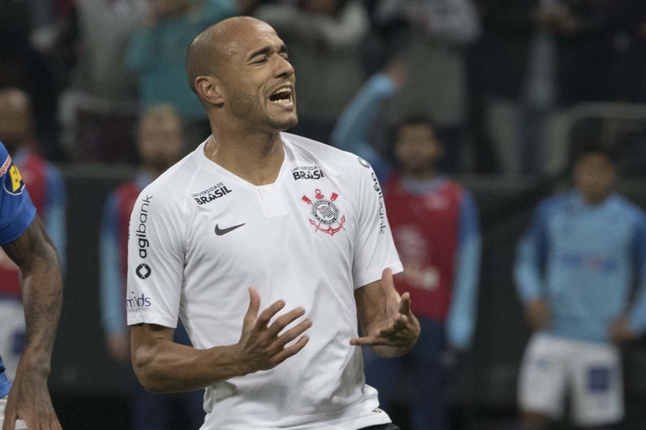 Roger deixou o dele em queda do Corinthians para o Colo-Colo, na Arena