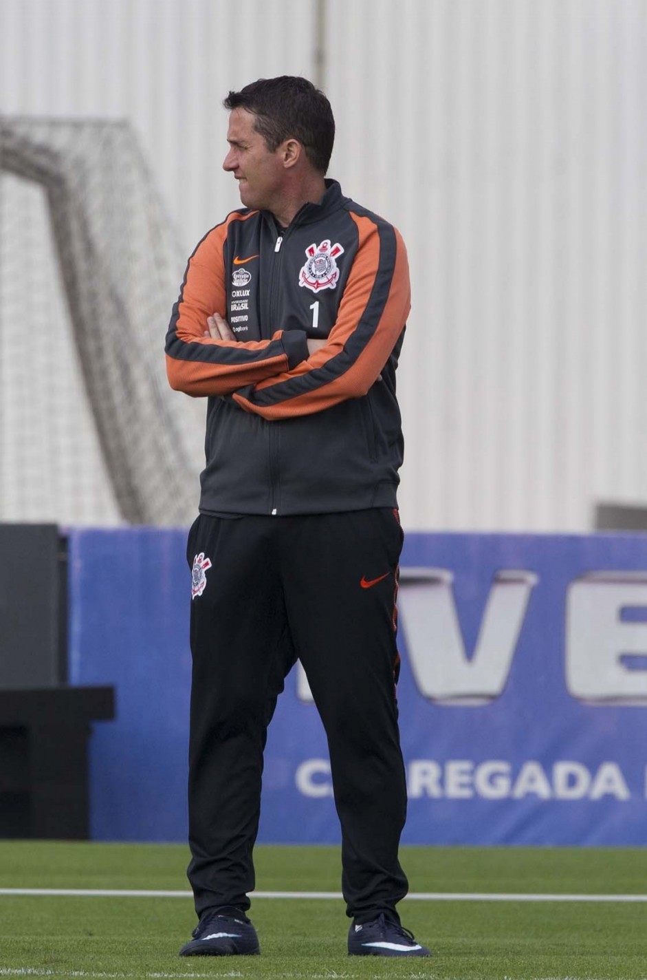 Osmar Loss durante treinamento que antecede o jogo contra o Cruzeiro, na Arena Corinthians