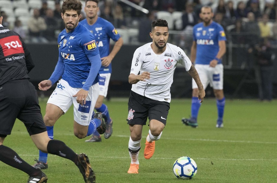 Clayson voltou a jogar aps leso; Jogador foi titular contra o Cruzeiro, na Arena Corinthians