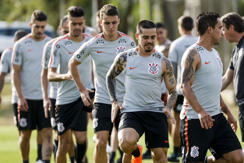 Jogadores fizeram o último treino na cidade de São Paulo antes de viajar para Brasília