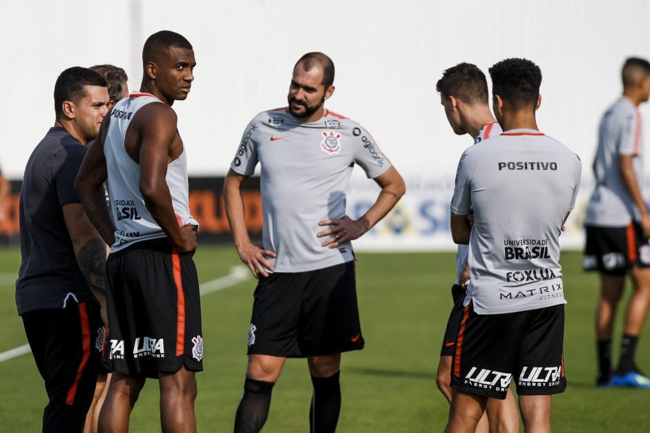 Jogadores fizeram ltimo treino em So Paulo antes de viajarem para Braslia