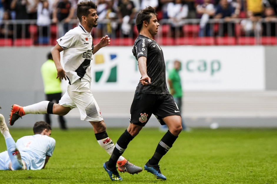 Romero fez hat-trick no jogo contra o Vasco, pelo Campeonato Brasileiro