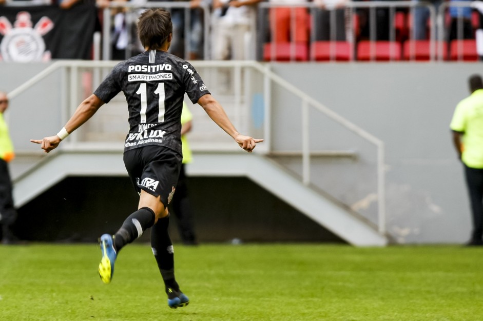 Romero fez seu primeiro hat-trick contra o Vasco, no estádio Mané Garrincha