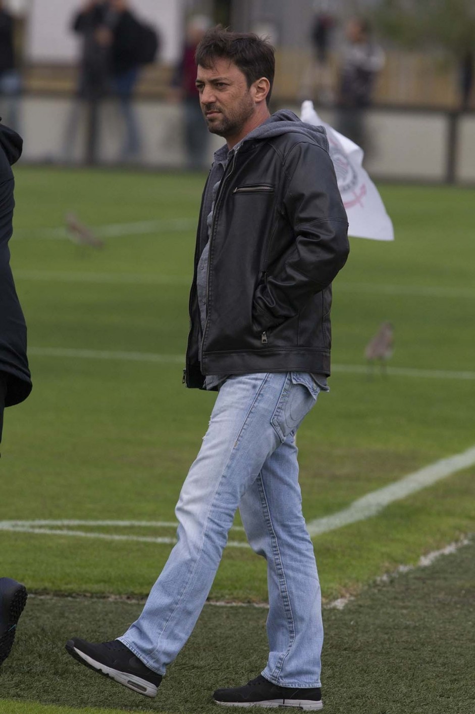 Duílio Monteiro acompanhou o treino desta terça-feira no CT