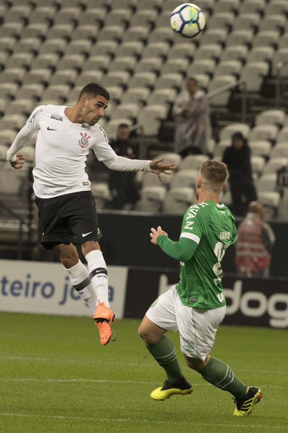 Gabriel na vitria sobre a Chapecoense, pelas quartas de final da Copa do Brasil