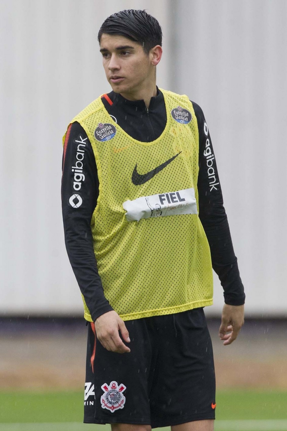 Ángelo Araos durante o último treino antes de enfrentar o Atlético-PR, pelo Brasileirão