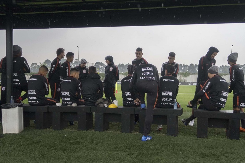 Time reunido para o treino da tarde