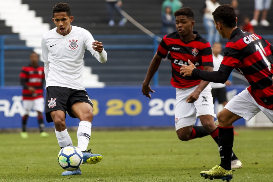 Fessin atuando contra o Vitória, pelo Brasileiro sub-20
