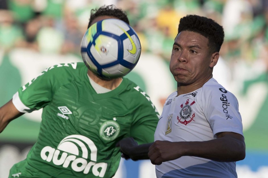 Marquinhos Gabriel foi o autor do nico gol do Corinthians na derrota para a Chapecoense