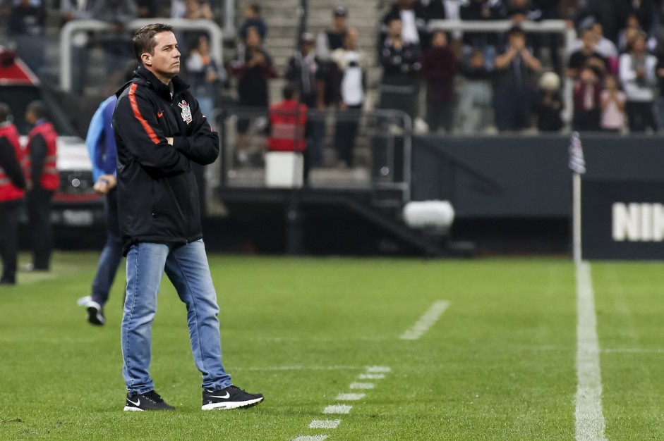 Osmar Loss comandou a equipe no jogo contra o Paraná