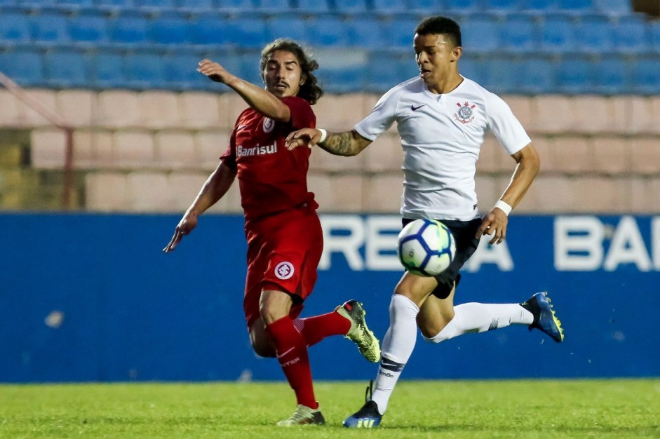 Pelo Brasileiro sub-20, Timãozinho venceu o Internacional por 2 a 0