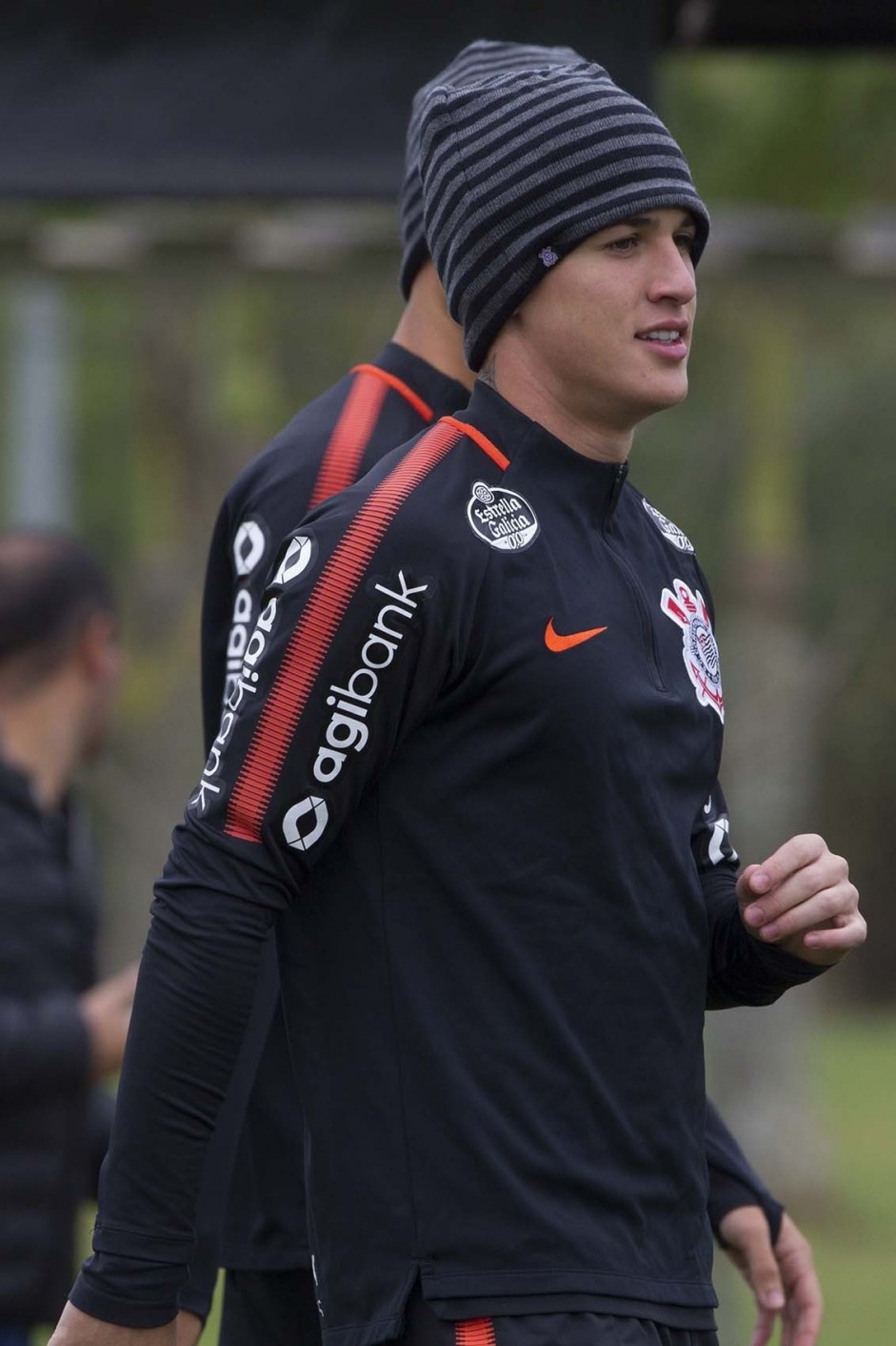 Mateus Vital no treino preparatório para o jogo contra o Colo-colo.