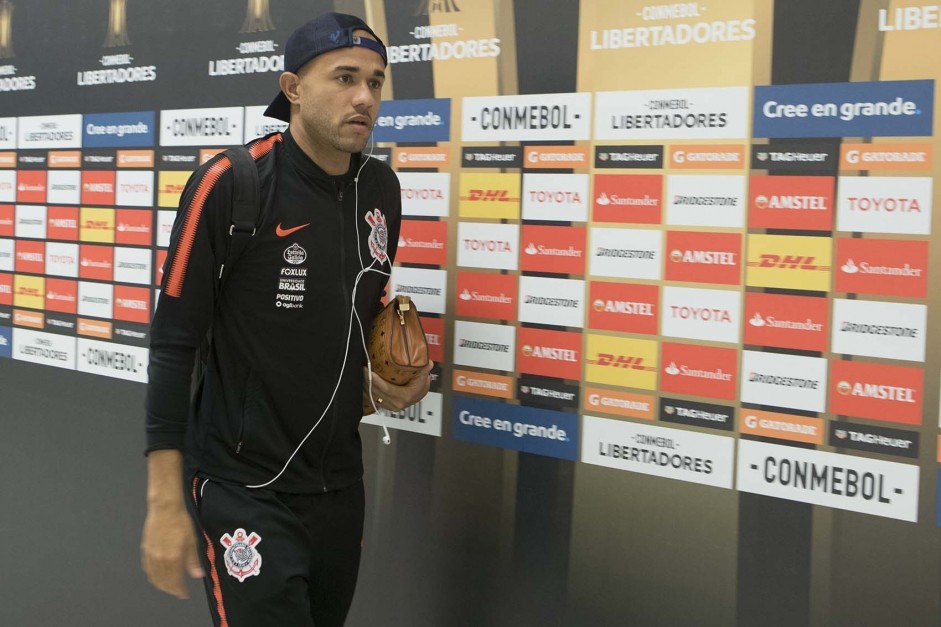 Roger teve atuação discreta em empate na Arena Corinthians Roger teve atuação discreta em empate na Arena Corinthians