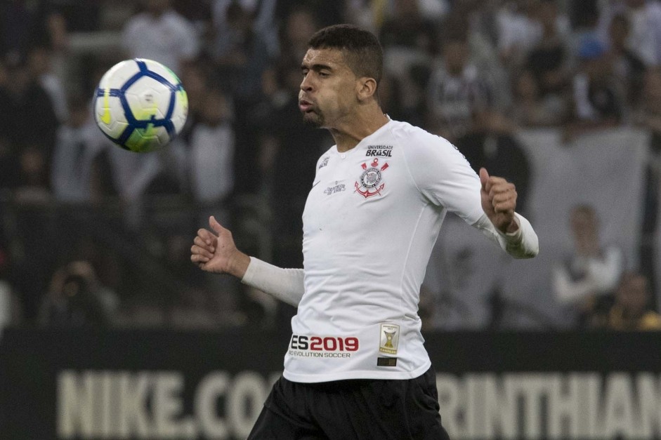 Na Arena Corinthians, Lo Santos foi titular contra o Atltico-MG, pelo Brasileiro