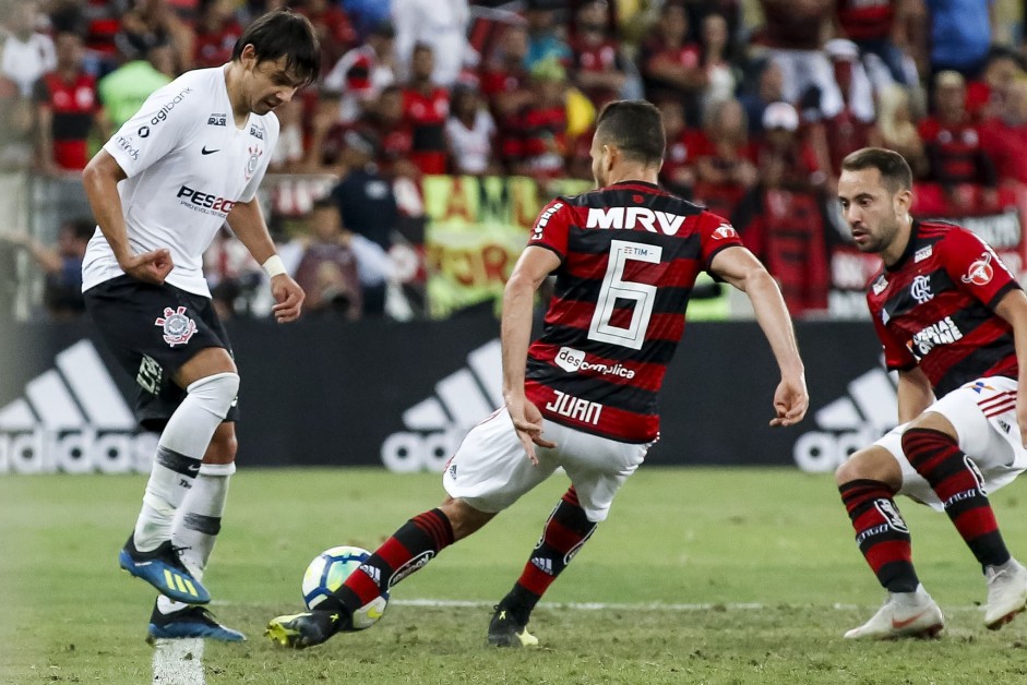 Romero durante jogo contra o Flamengo, no Maracan, pela Copa do Brasil