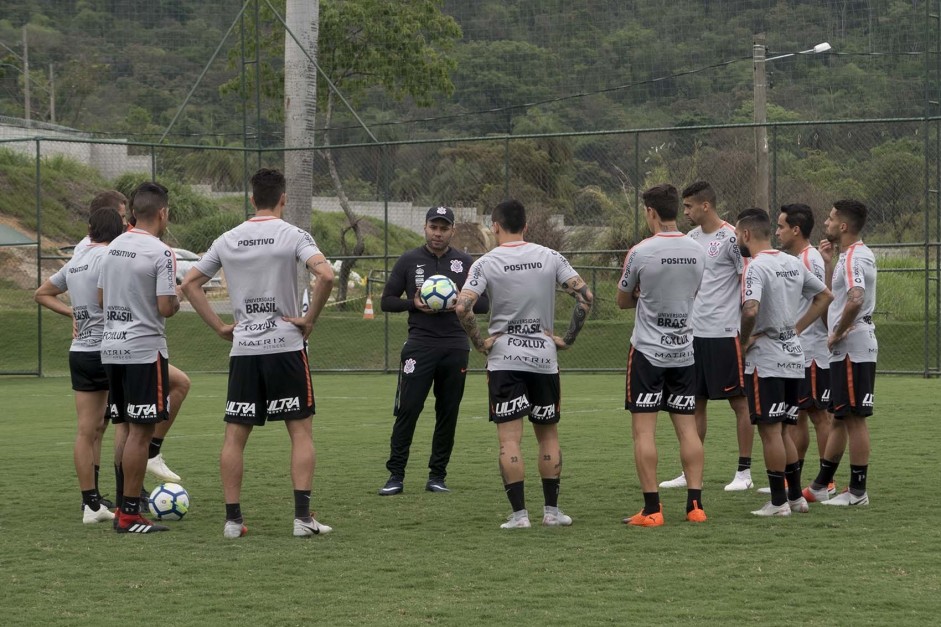 Jair Ventura comandou o ltimo treino antes do jogo de ida, contra o Cruzeiro