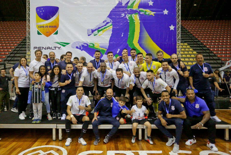 Corinthians se sagra campeo invicto da Copa do Brasil de futsal