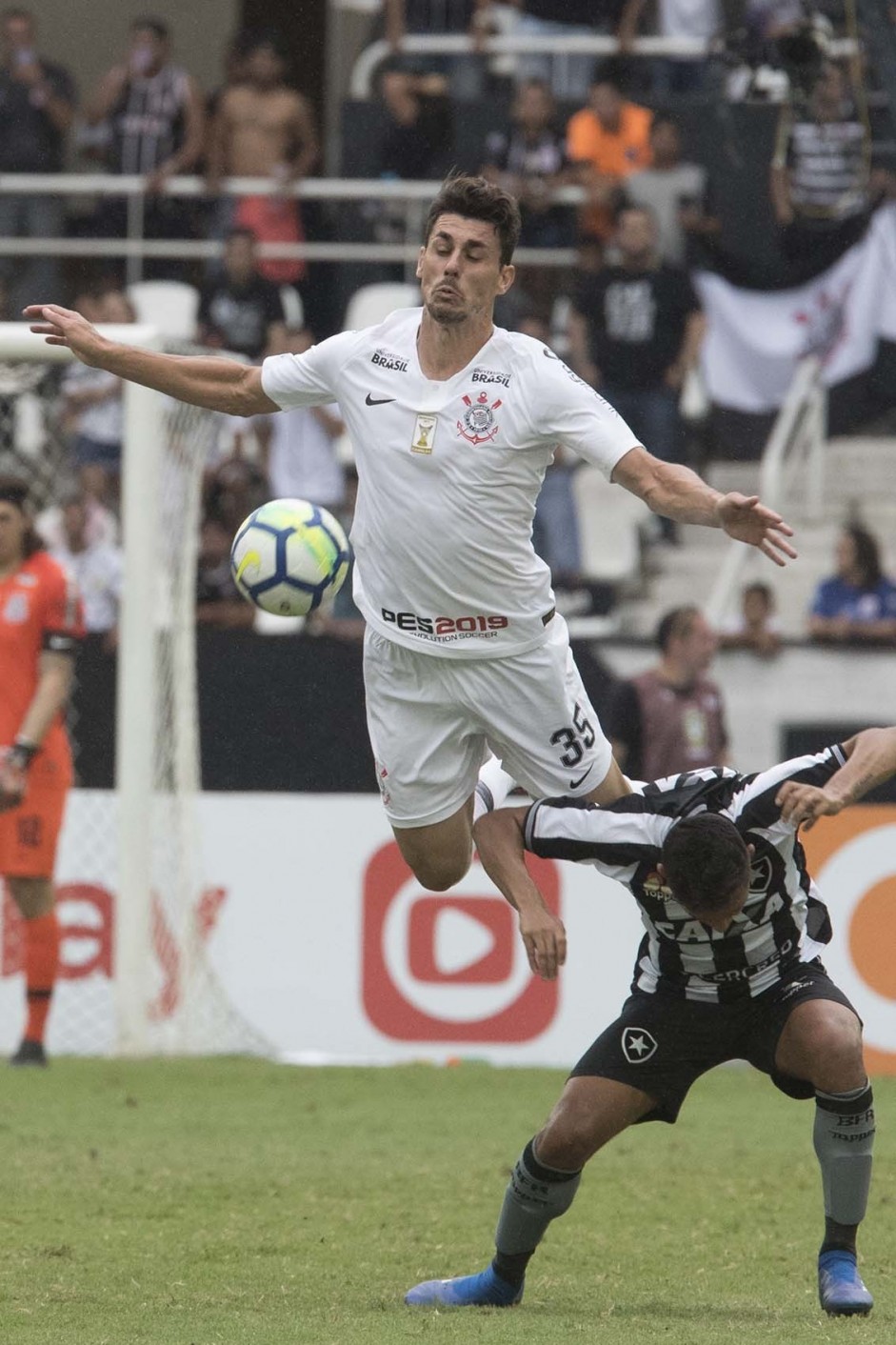 Corinthians perde para o Botafogo-RJ no Rio
