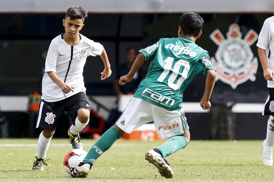 Corinthians enfrenta o Palmeiras pela categoria sub-11