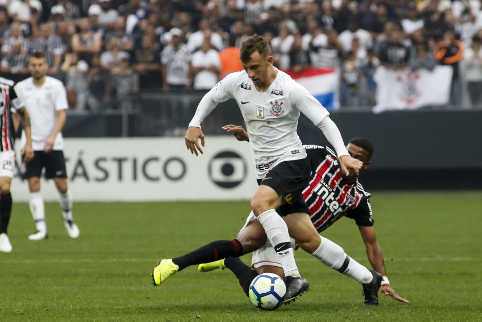 Corinthians cede empate para o So Paulo na Arena Corinthians