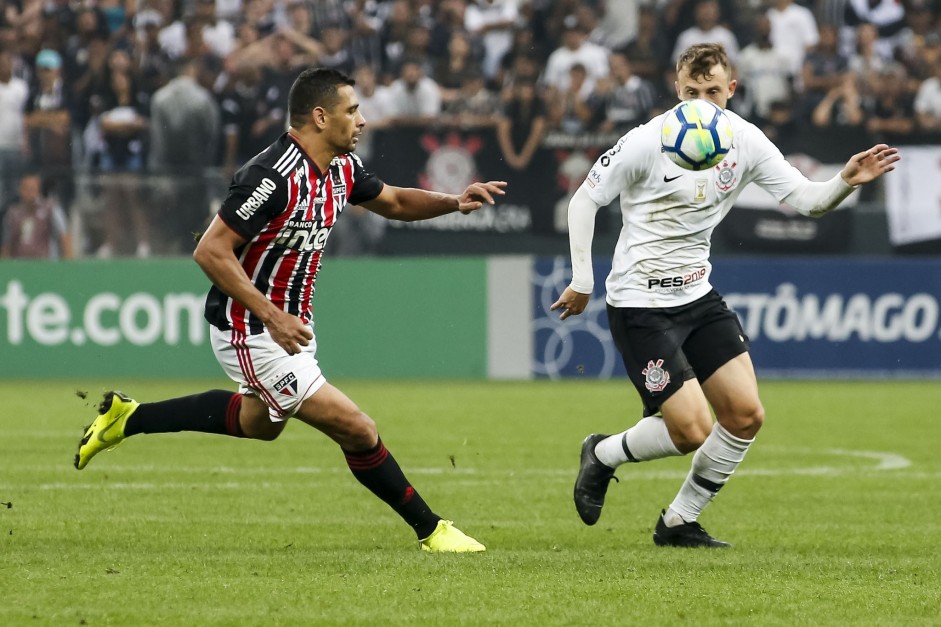 Pedrinho mostra habilidade no jogo deste domingo