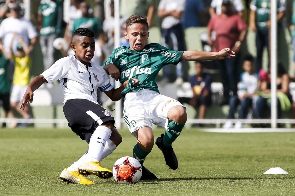 Corinthians e Palmeiras jogaram na categoria sub-11