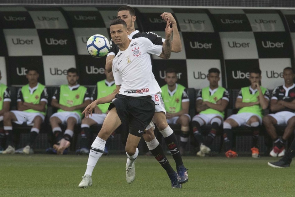 Jogadores do Corinthians lutaram até o fim para segurar a vitória