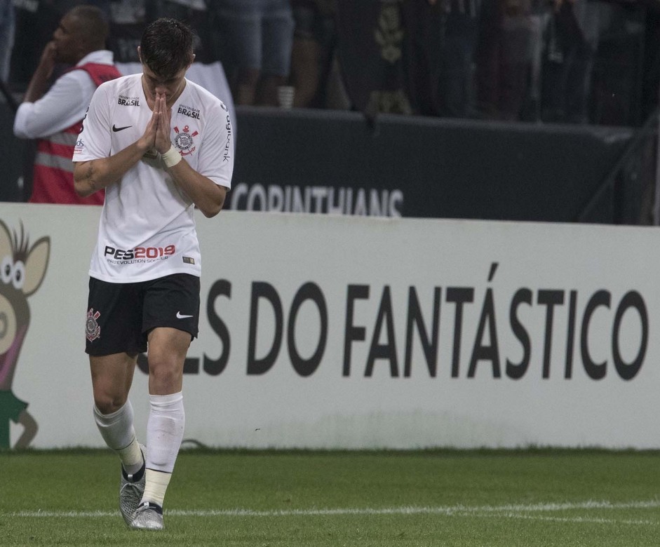 Jogadores do Corinthians lutaram at o fim para segurar a vitria