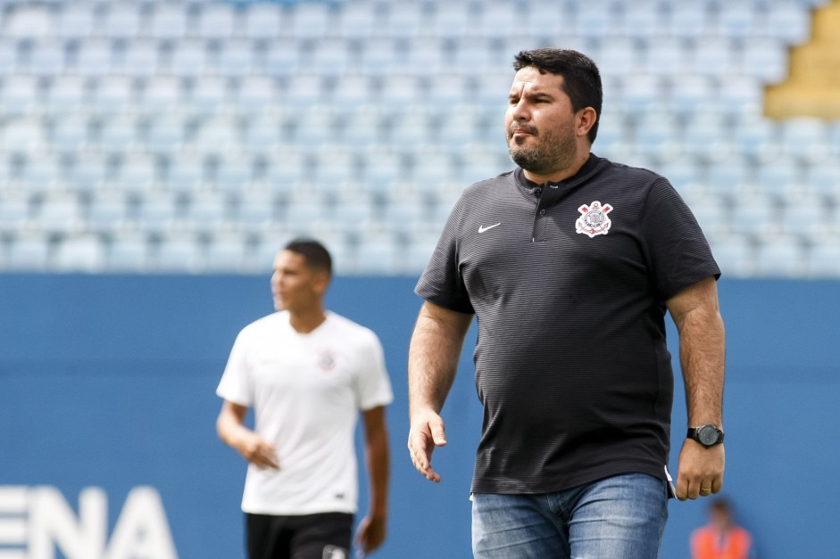 Treinador Eduardo Barroca na final do Paulista Sub-20, contra o Palmeiras