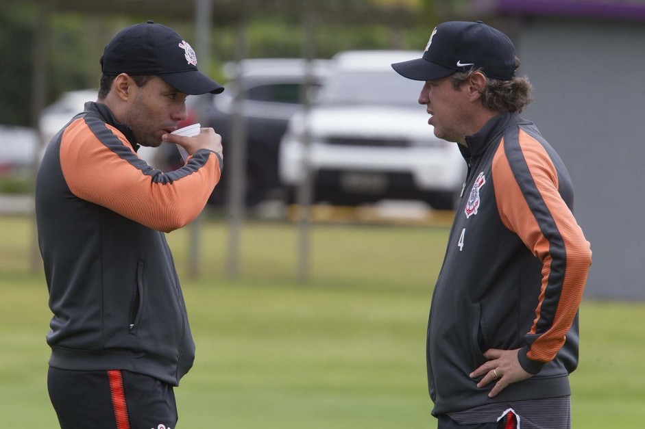 Jair Ventura e o preparador fsico  Anselmo Sbragia