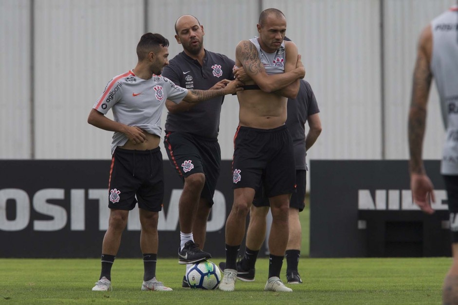 Treino desta quinta-feira tem o foco na Chapecoense, adversrio pelo Brasileiro