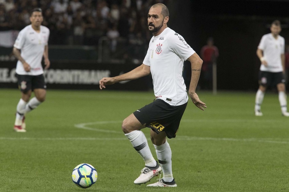 Danilo no renovar com o Corinthians e fez sua ltima partida na Arena, contra a Chapecoense