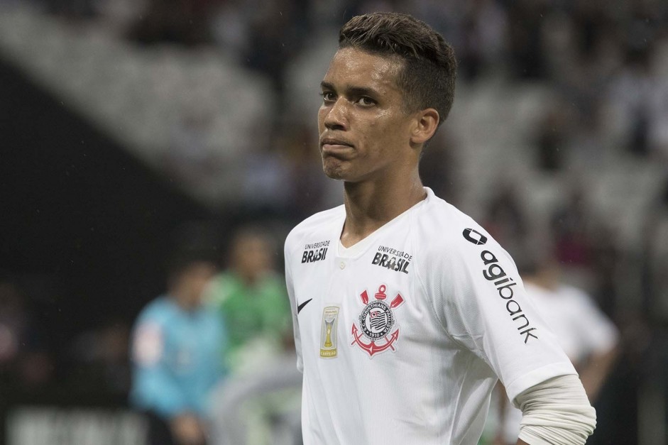 Pedrinho também começou dentre os titulares no último jogo do Timão na Arena, nesta temporada
