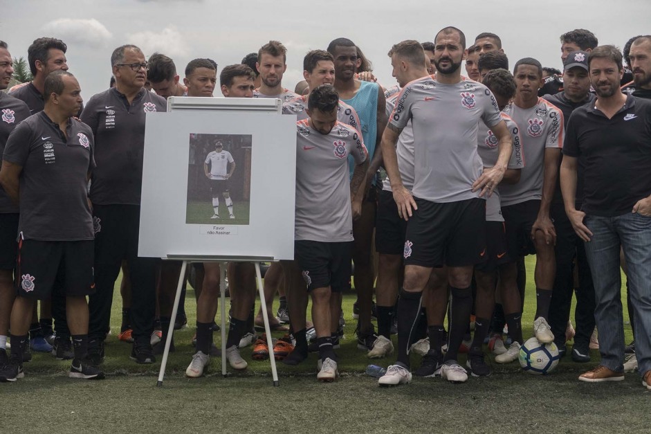 O meia Danilo está se despedindo do Corinthians nesta temporada e tem recebido muitas homenagens