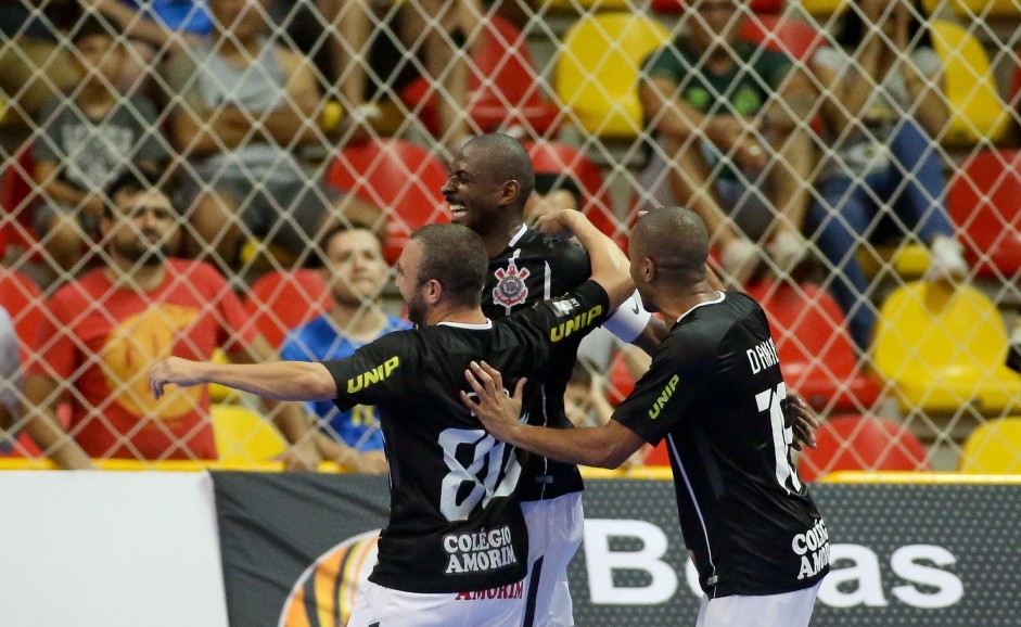 Corinthians/UNIP aplicou uma goleada contra o Sorocaba, pela Liga Paulista de Futsal