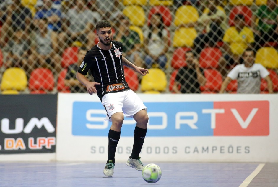 Deives na goleada contra o Sorocaba, pela Liga Paulista de Futsal