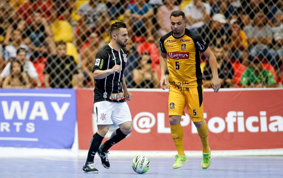 Murilo durante a goleada sobre o Sorocaba, pela Liga Paulista de Futsal