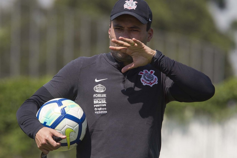 Jair Ventura em sua passagem pelo Corinthians