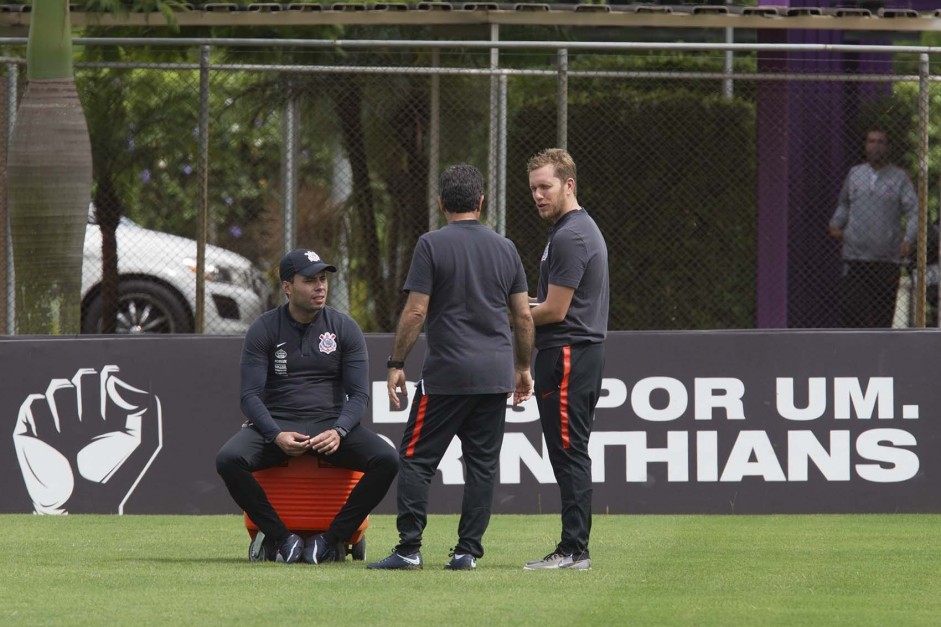 Jair Ventura durante o ltimo treino do Corinthians no ano de 2018